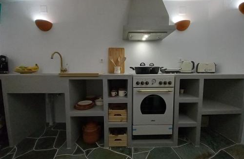 Sifnos Apartment | Madilida Sifnos Apartment