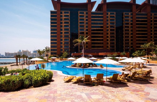 Palm Jumeirah Apartment | Maison Privee - Splendid Apt on The Palm with Stunning Sea Views