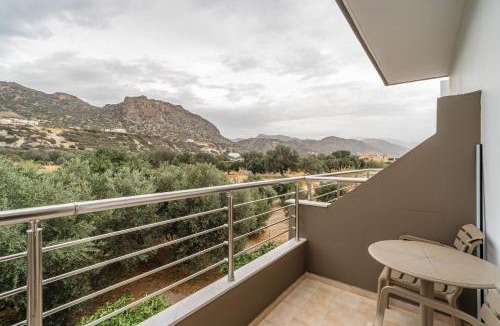 Palaiochora Apartment | Manos Studios