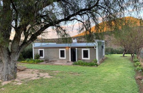 Calitzdorp House | Matjiesvlei Cottages