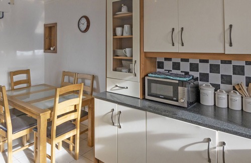 Doonbeg House | Matthews Cottage Doonbeg by Interhome