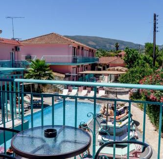 Agrilia Hotel | Maui Poolside Studios