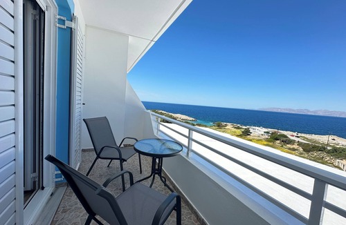 Kefalos Apartment | Meltemi SeaView Suite