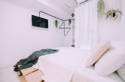 Minami Apartment | Minimalist Loft Namba Compact Studio with a 24-hour Gym MA1002