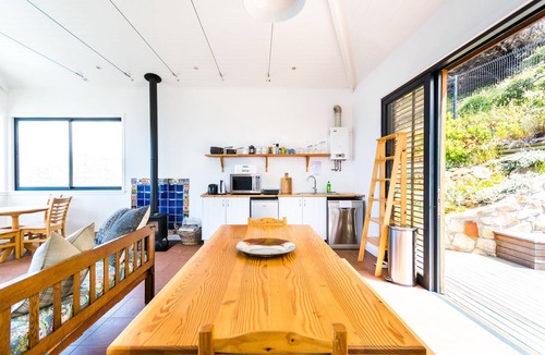 Kalk Bay Apartment | Modern Beach Apartment