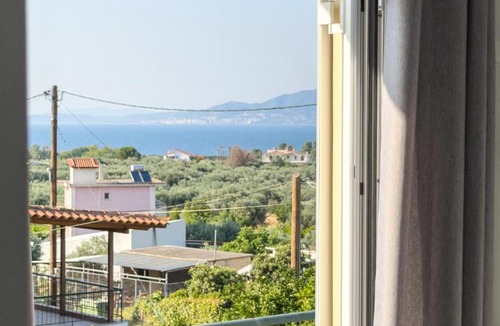 Arkitsa Apartment | Modern Sea View Apartment - Arkitsa Rentals