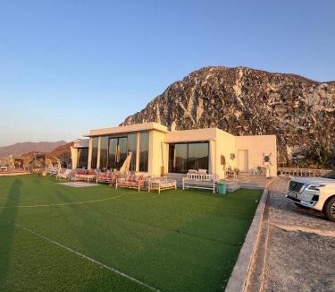 Ras Al Khaimah Villa | Mountain Peak Resort