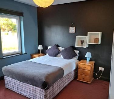 Killorglin House | Mountain Widok Accommodation Only