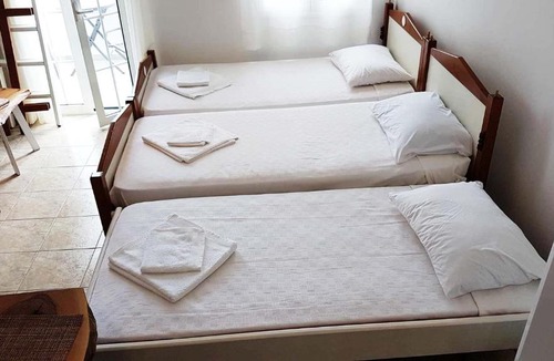 Tinos Town Apartment | Nesaea Studio