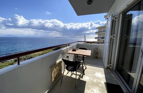 Rafina-Pikermi Apartment | Nice Seafront Flat - Beach Port Athens Airport