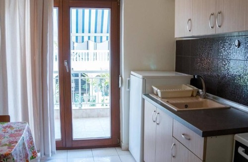 Paralia Dionysiou Hotel | Niki Apartments