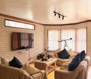 Gordons Bay Central Villa | Nimara de Sol