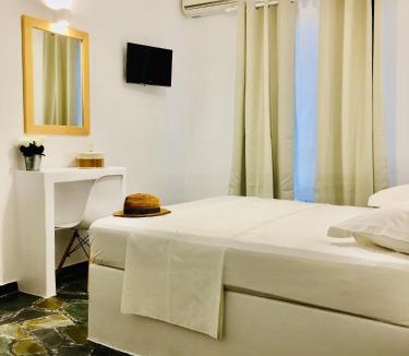 Parikia Apartment | Nostos Studios