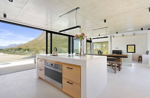 Rooiels House | Nowhere Els - Three Bedroom House, Sleeps 6