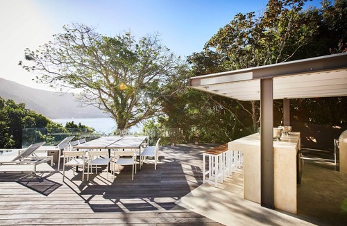 Knysna Villa | Number Eleven Self Catering Villa