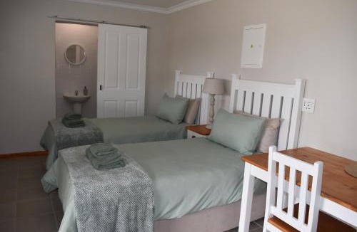 Cape West Coast Apartment | Nuwepos
