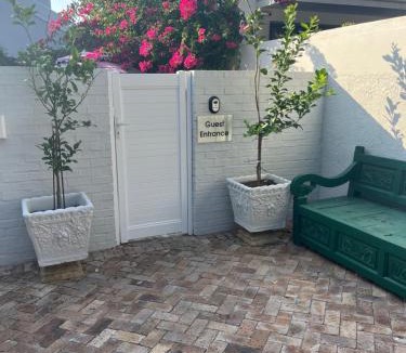 Eastcliff Apartment | On Musson