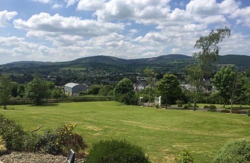 Ballina Villa | Open Plan American Ranch style Villa with stunning lake & Mountain Views