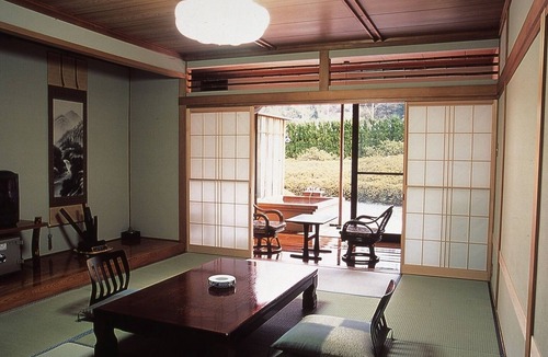 Hirugami House | Oyado Sansui