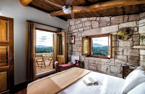 Vlachiana Villa | Panoramic View Villa in OliveGroves