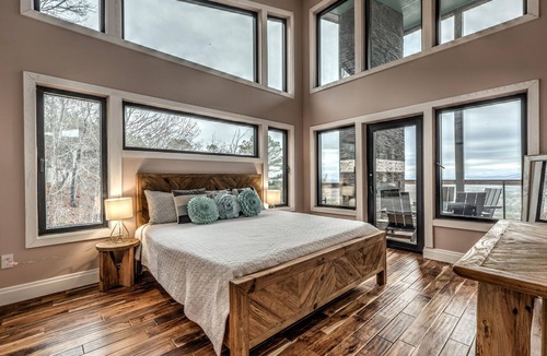 Morganton Ski Chalet | Panoramic Views from Modern Mountain Chalet close to Blue Ridge, GA.