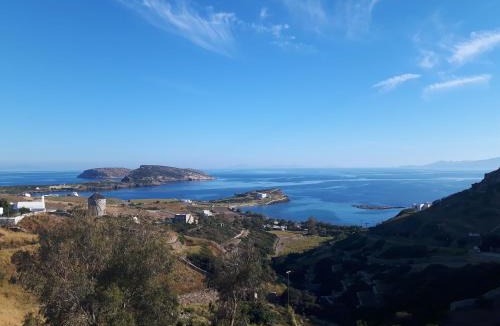 Schinoussa Town Apartment | Paralos Lodging