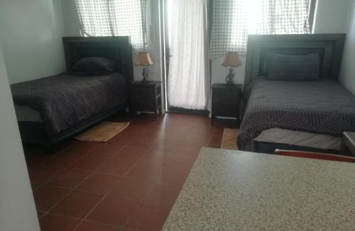 Sutherland Apartment | PauMar Guesthouse