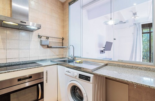 El Camp de l'Arpa del Clot Apartment | Perfect for Families and Work Stays!