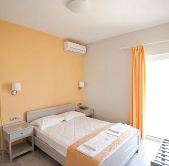 Kato Stalos Hotel | Phaedra Hotel