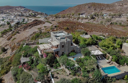 Skala Villa | Pool Villa for 10 people next to the beach and the city center