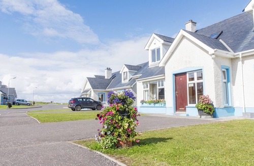 Bundoran House | Portbeg Semi Detached 4 Bedrooms