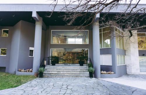 Eleftheroupolis Hotel | Pravi Hotel