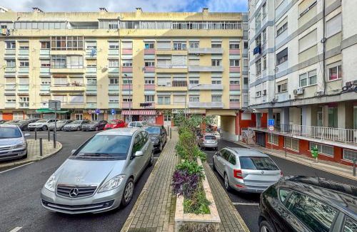 Reboleira Apartment | Precious Studio