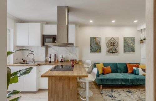 Reboleira Apartment | Precious Studio