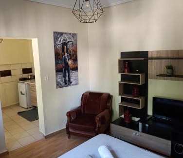Volos City Centre Apartment | Quiet Studio