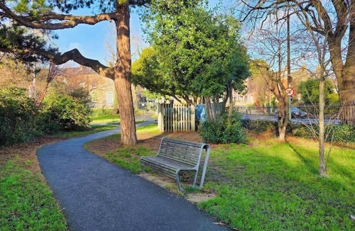Ranelagh Apartment | Quiet, Stylish Studio in Ranelagh’s Best Location