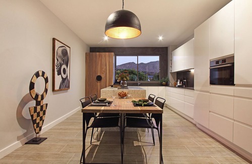 Franschhoek Apartment | Rainbow Residence