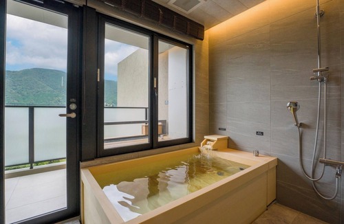 Hakone Hotel | Rakuten STAY TERRACE Hakone Kowakudani E 2 Queen Beds Raised Floor/Ashigarashimo-gun Kanagawa