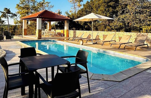 Evora de Alcobaca House | Romantic Chalet Villa, Quinta Boa Vida