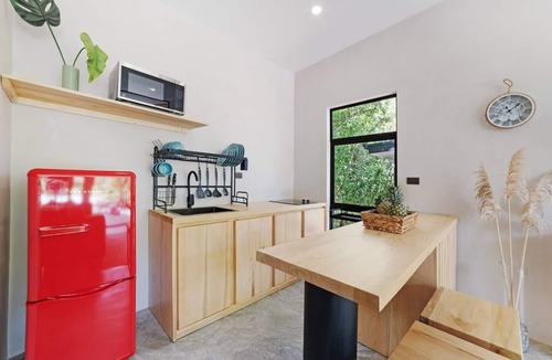 Marbella Apartment | Romantic studio 3ppl, 1bed, 1bath