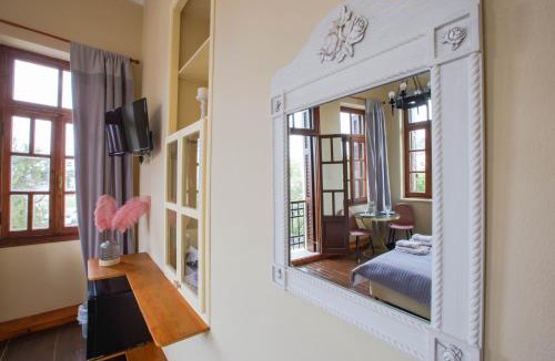 Old Town Rethymnon House | Ruby 'n Emerald studio's
