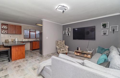 Brackenfell House | Ruby on Hamilton