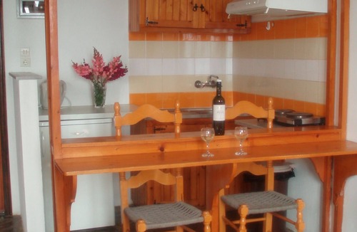 Samos Town Apartment | Scorpios Hotel & Suites