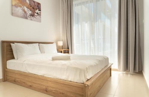 Ras Al Khaimah Apartment | Sea View Modern 2BHK Apartment with Balcony