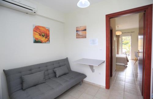 Polichrono Apartment | SeaPaint Studios