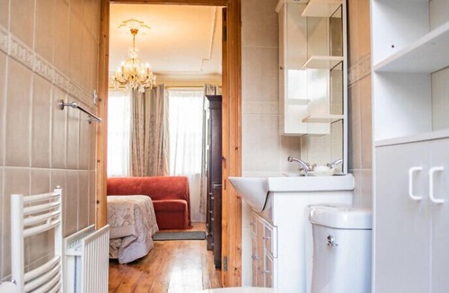Monkstown Apartment | Seapoint