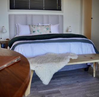 Gansbaai Apartment | Seaview Container Studio