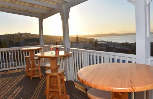 Linkside Villa | Seaview Holiday Villa