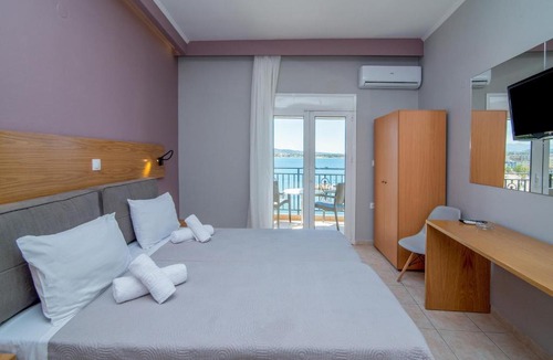 Nea Chora Apartment | Semeli Studios