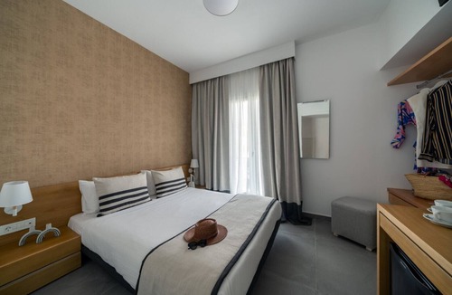 Grikos Hotel | Silver Beach